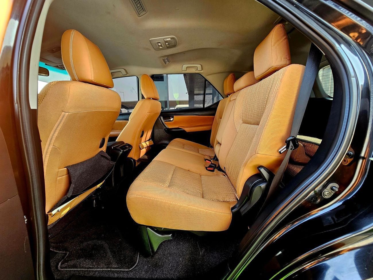 تويوتا فورتونر EXR 2023 / V4 2.7L / 4WD / GCC / EXPORT ONLY