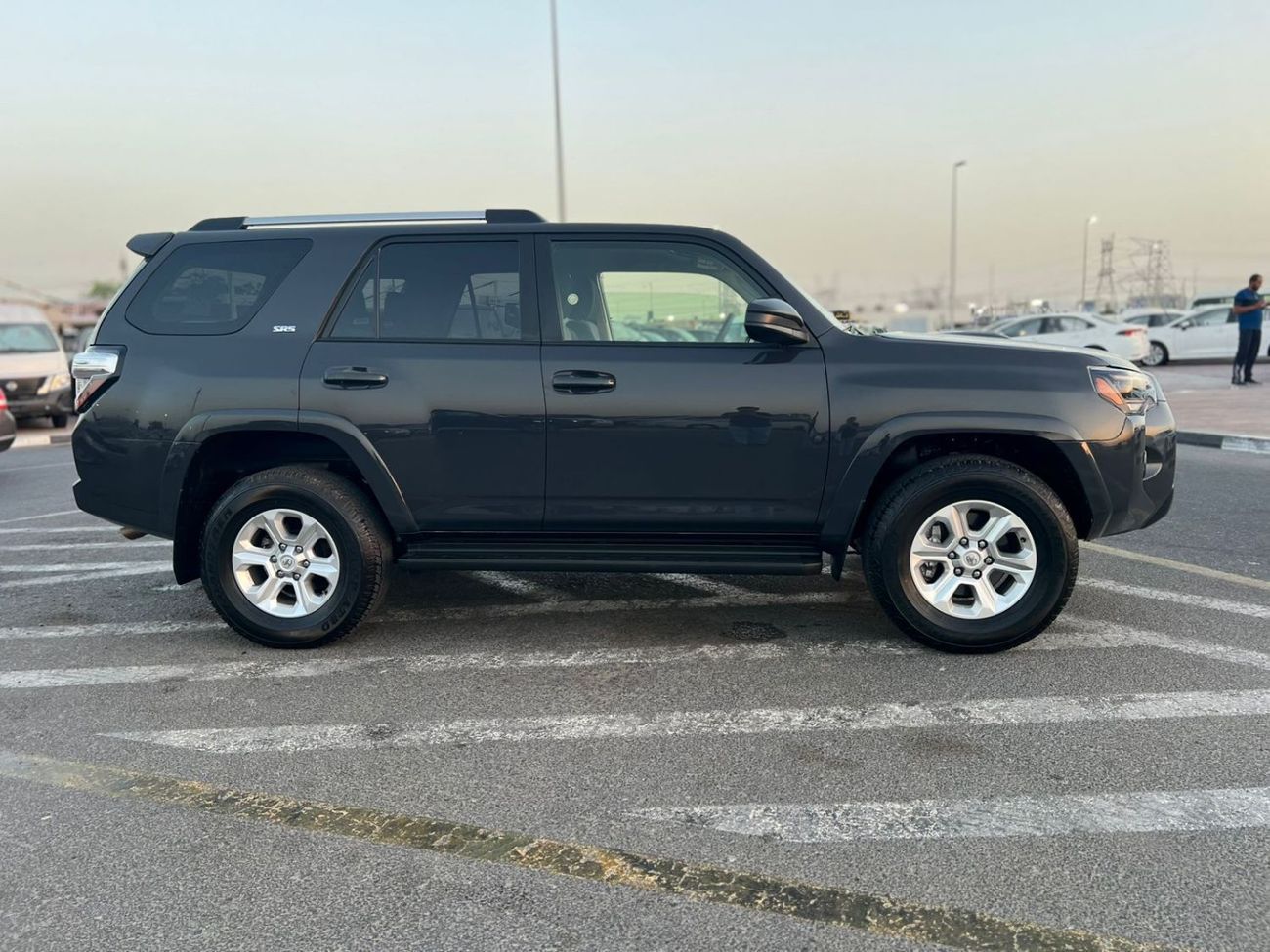 تويوتا Runner4 2024 TOYOTA 4Runner SR5 - Push Start - Electric Seats - Rear Camera - 4wheel 4X4 -