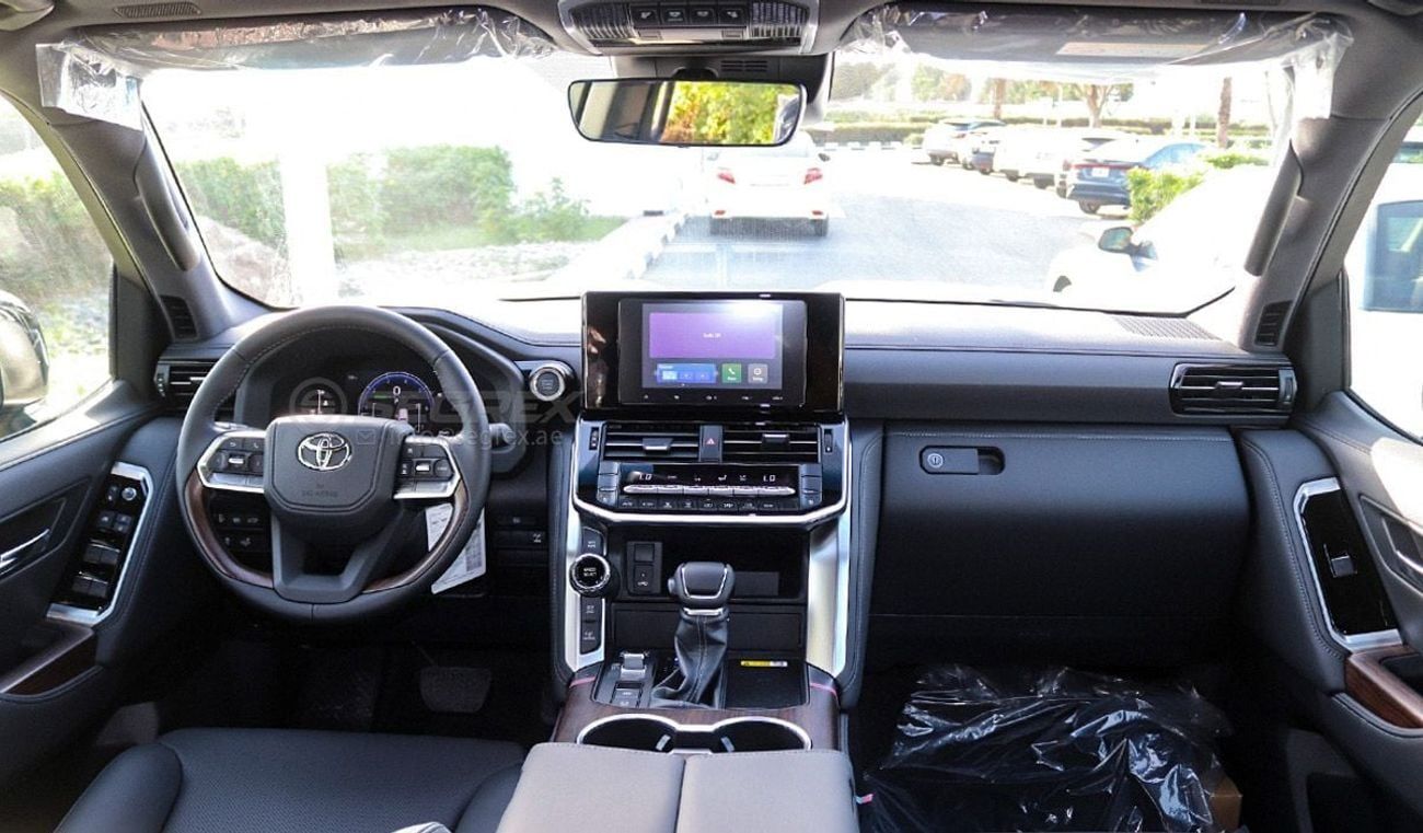 تويوتا لاند كروزر 2025 Model Toyota Land Cruiser (LC300) GXR High, 4.0L Petrol 4WD 6A/T