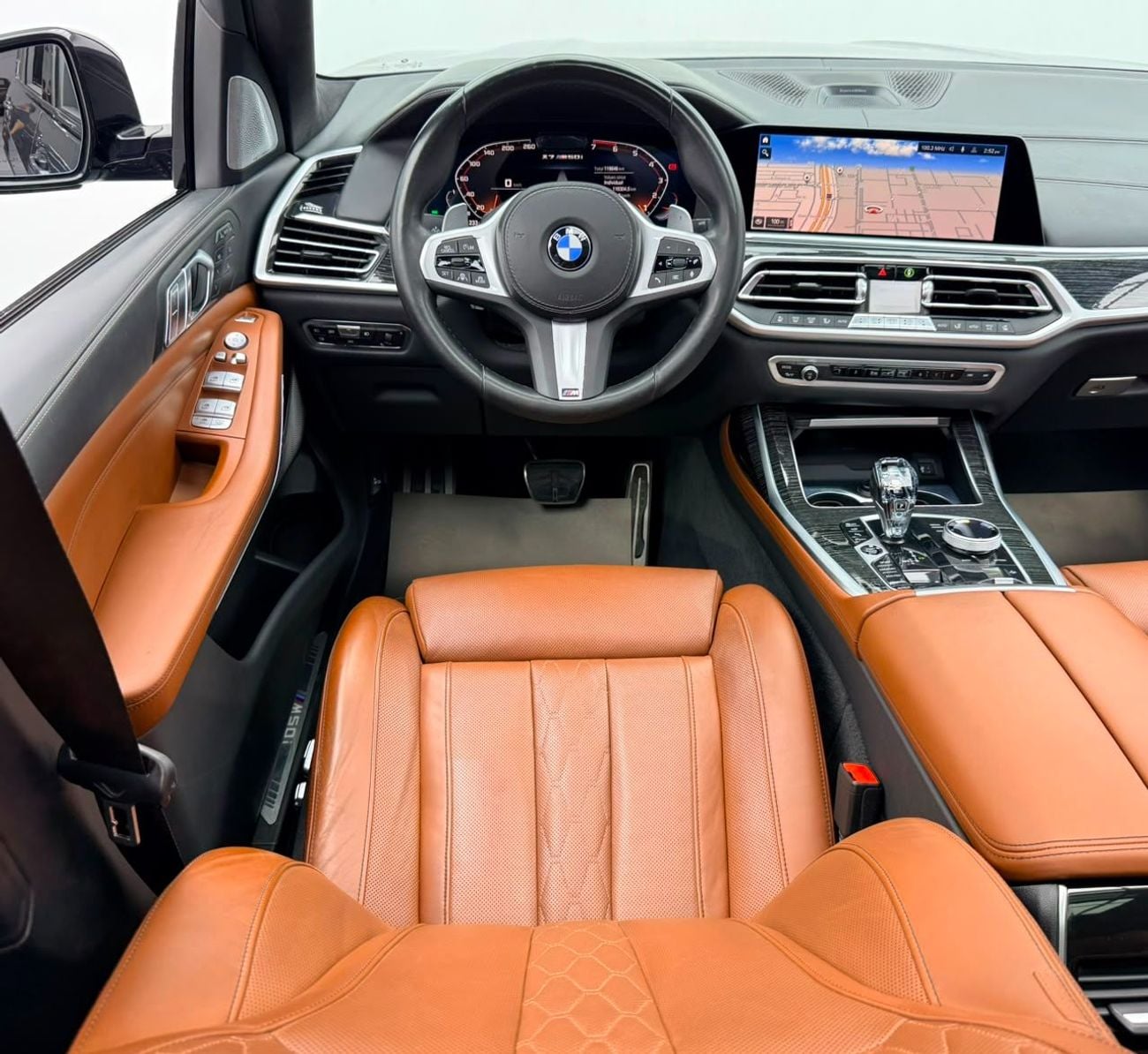 بي أم دبليو X7 M50i 2022 BMW X7 2027 BMW Warranty, Full BMW Service History, Excellent Condition, GCC