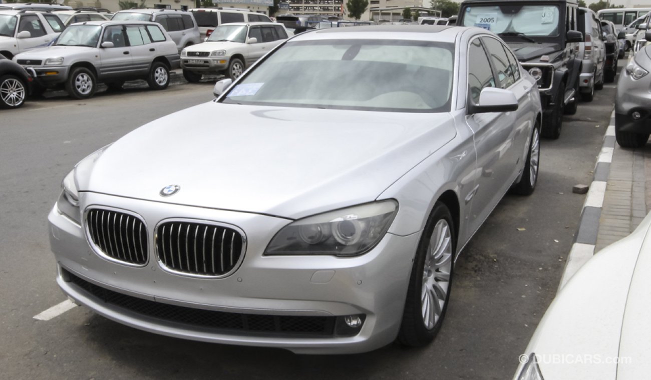 BMW 750Li i