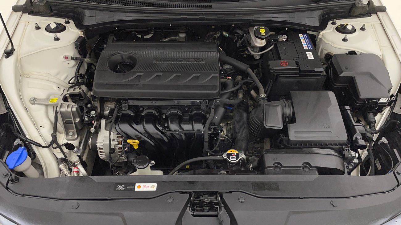 هيونداي إلانترا SMART 1.6 | بدون دفعة مقدمة | اختبار القيادة في المنزل