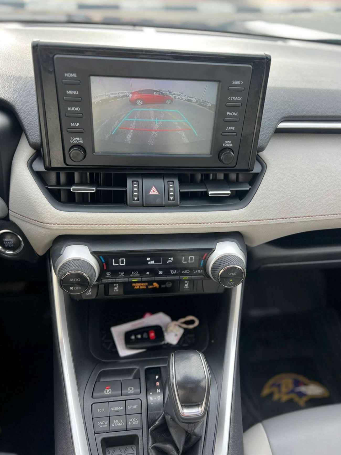 Toyota RAV4 XLE 2019 Toyota Rav4 Full Option 2.5L V4 - Rear Camera - Leather Seat - Sunroof - AWD 4x4