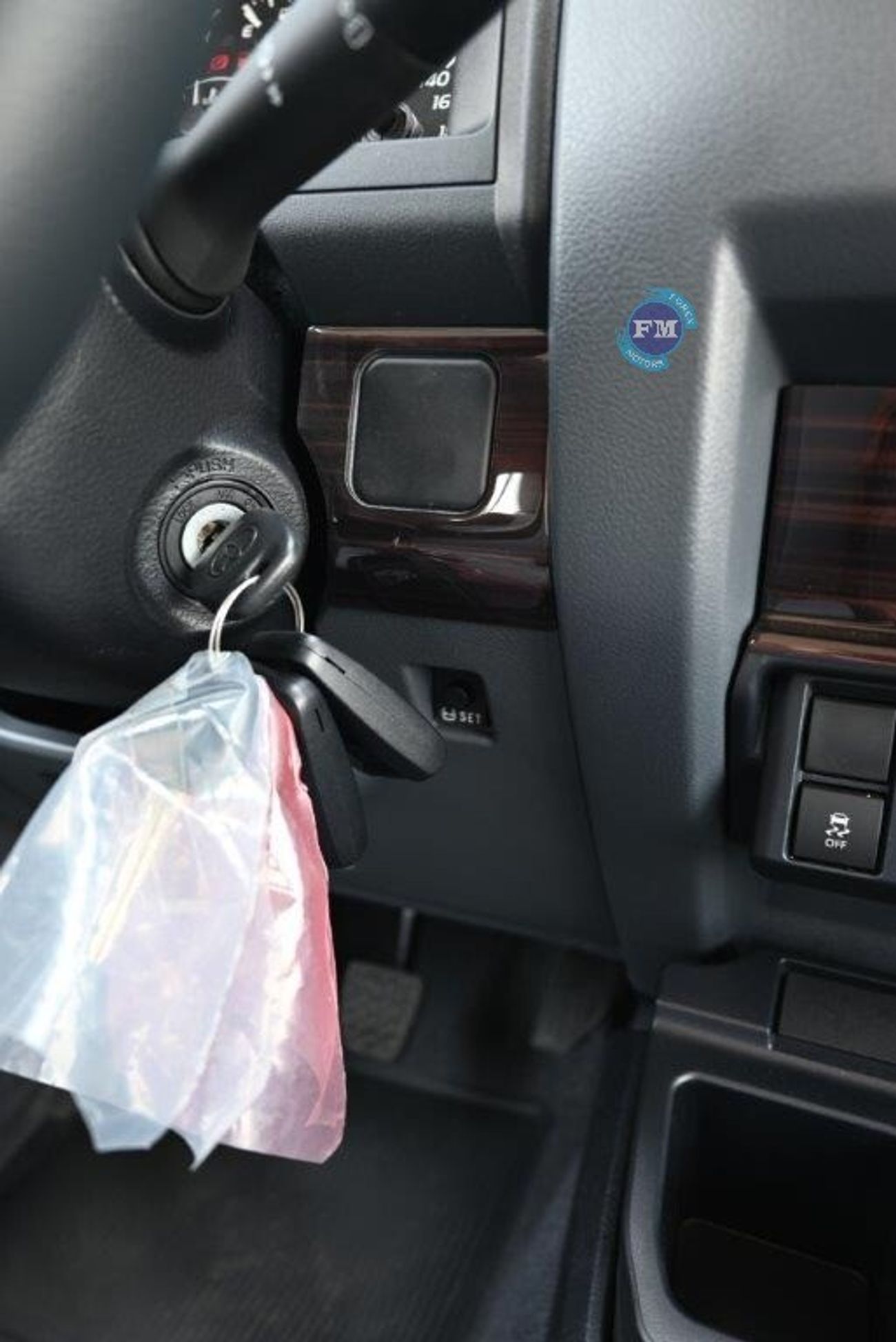 Toyota Land Cruiser 70 76  4.0L Petrol Manual Transmission