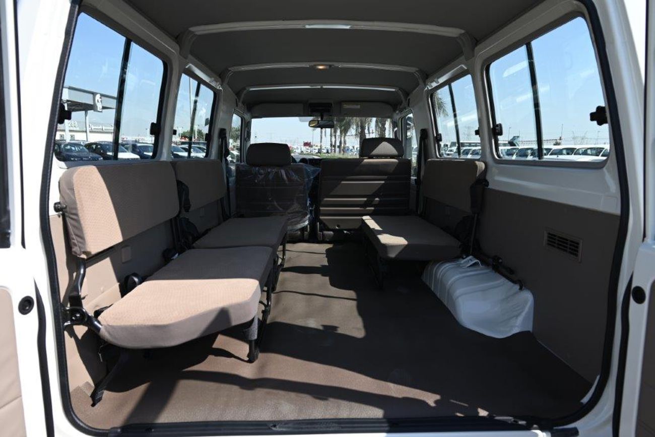 Toyota Land Cruiser 70 78 4.0L Petrol Manual