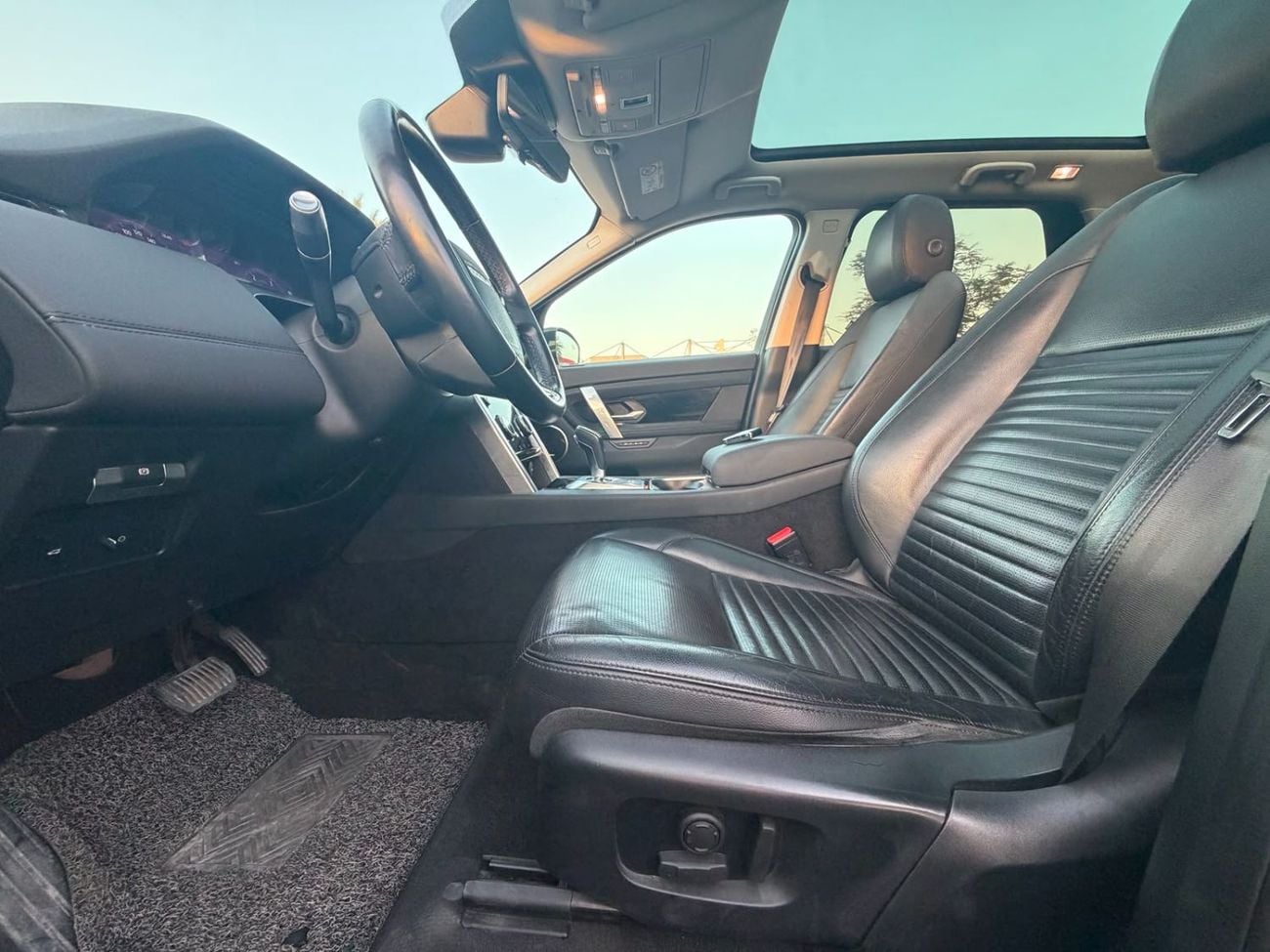 Land Rover Discovery Sport LAND ROVER DISCOVERY SPORT D180 SE 2020 DIESEL FULL OPTIONS IN PERFECT CONDITIONS