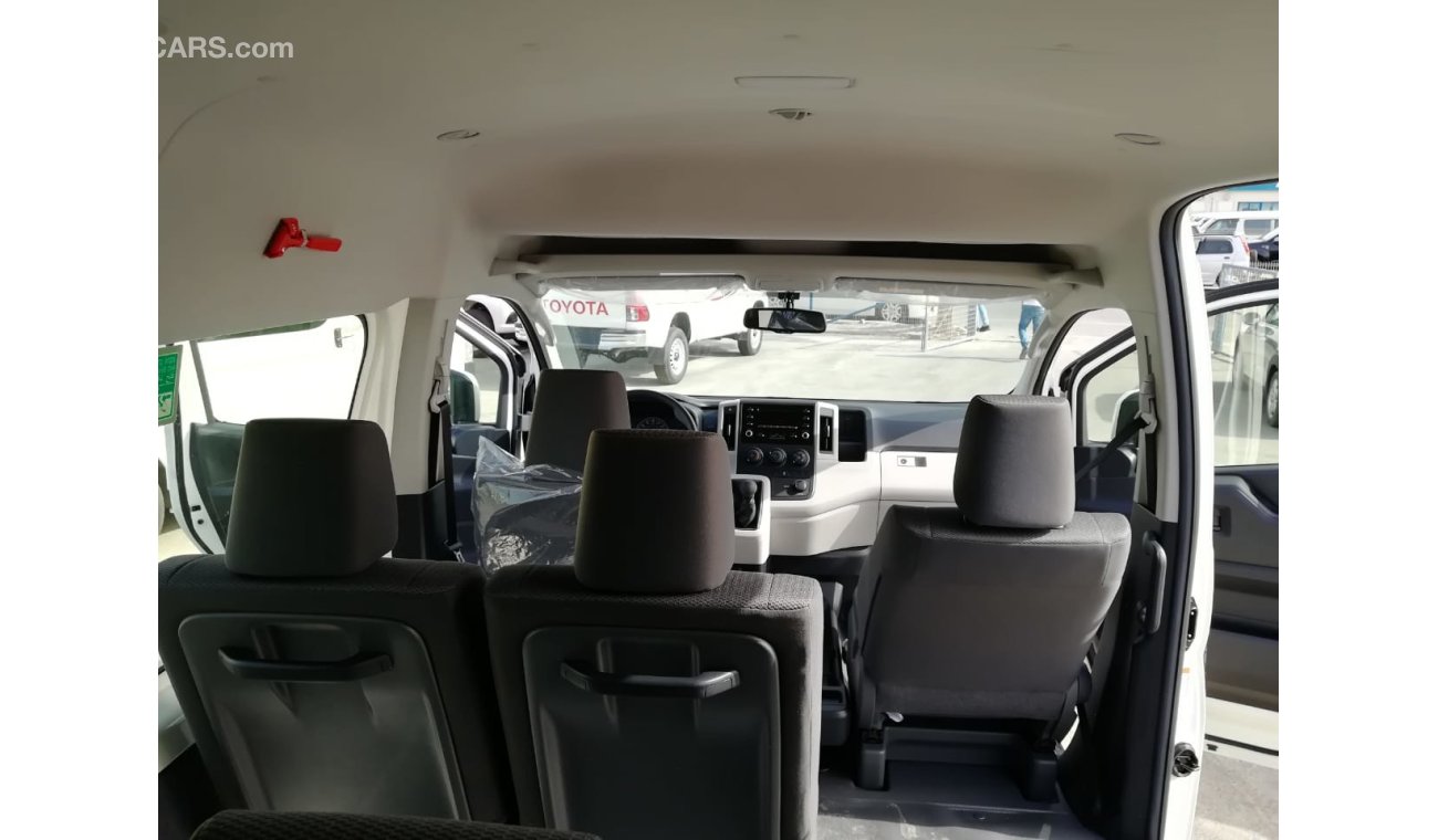 Toyota Hiace NEW SHAPE 3.5L PETROL 13 SEAT  FOR EXPORT ONLY