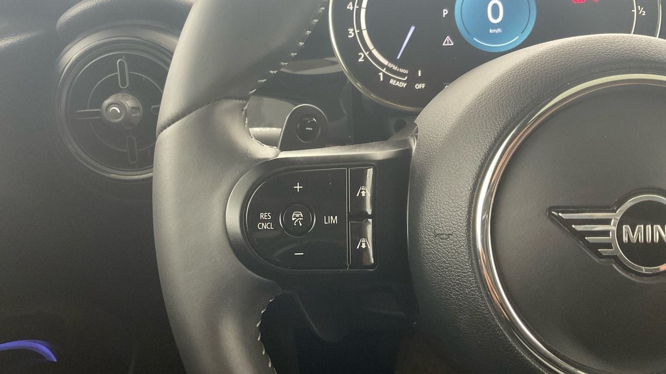 Mini Cooper S Standard | upto AED 20,000 Ramadan Discount | Guaranteed Warranty | 0 Down Payment