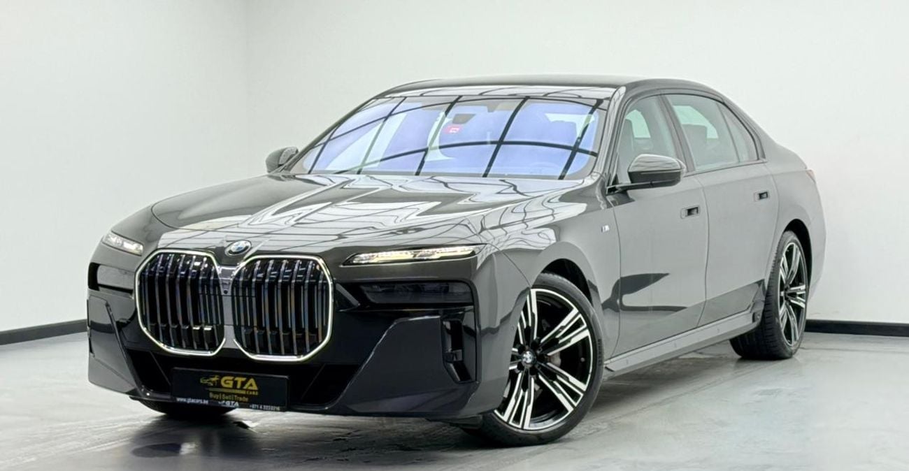 BMW 735i 2023 BMW 735i, 2028 BMW Warranty + Service Pack, Full BMW Service History, Low Km, Fully Loaded, GCC