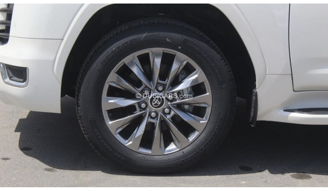 Toyota Land Cruiser VXR 3.5L TWIN TURBO 2022 Model available only for export outside GCC