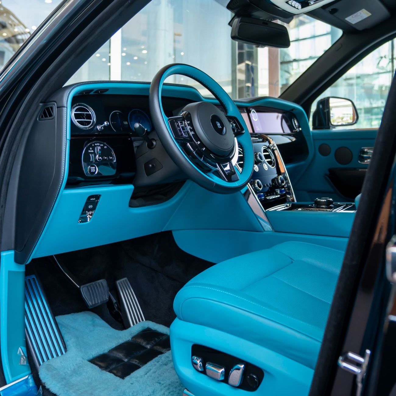 Rolls-Royce Cullinan 2024 ROLLS ROYCE CULLINAN BLACK BADGE DONE ONLY 6000KM