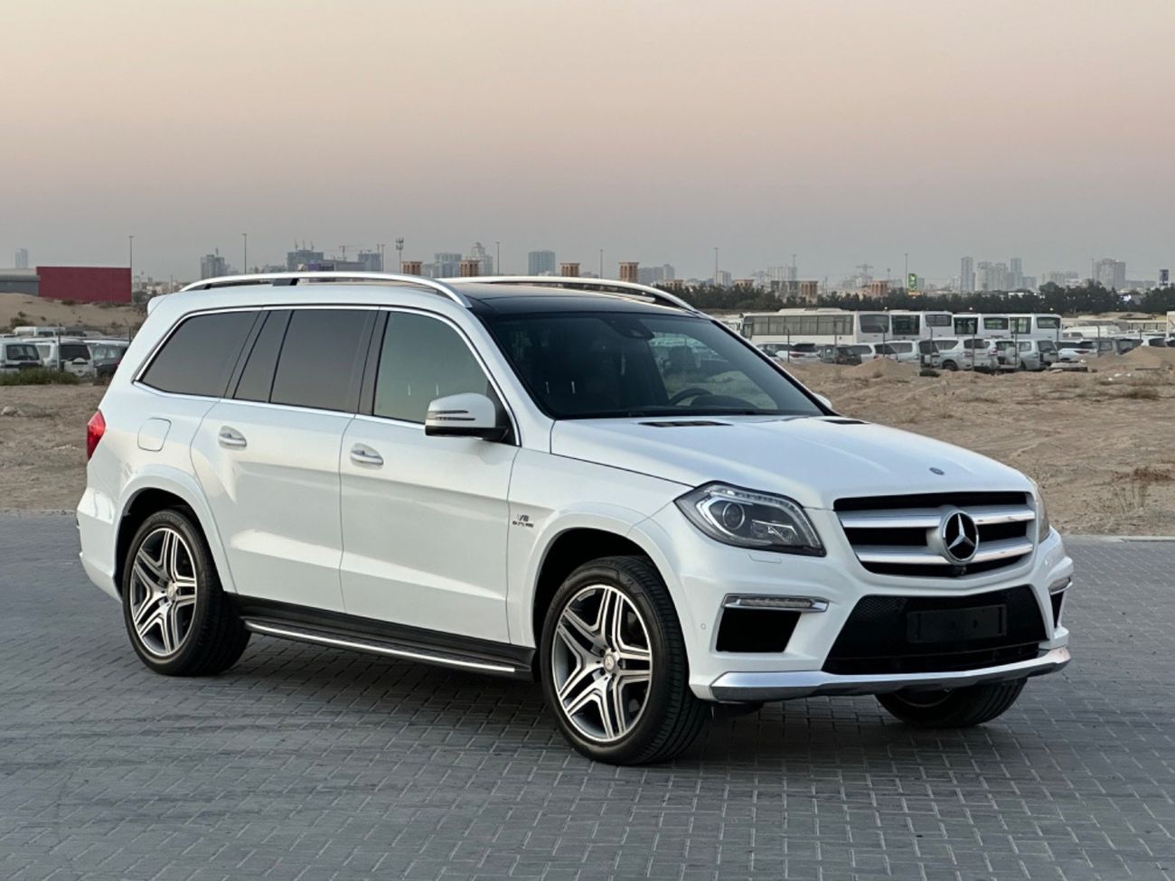 مرسيدس بنز GL 500 موديل 2015 خليجي فل مواصفات بانوراما وكراسي جلد ومثبت سرعه