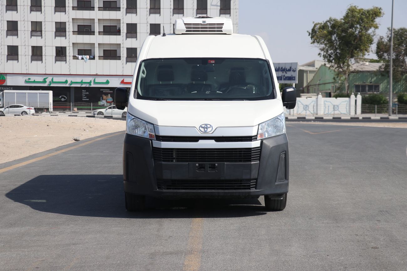 تويوتا هاياس Haigh Roof Chiller