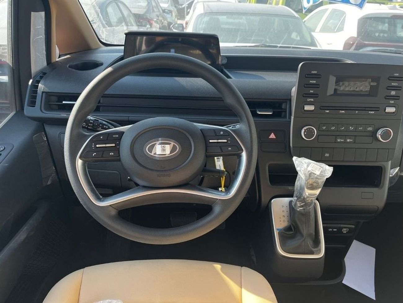 Hyundai Staria Semi cargo , 3.5 L , automatic, petrol