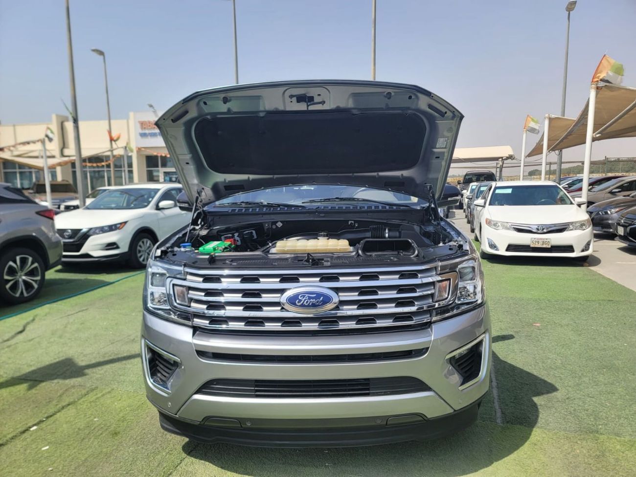 فورد إكسبيديشن XLT 3.5L (380 HP) FWD