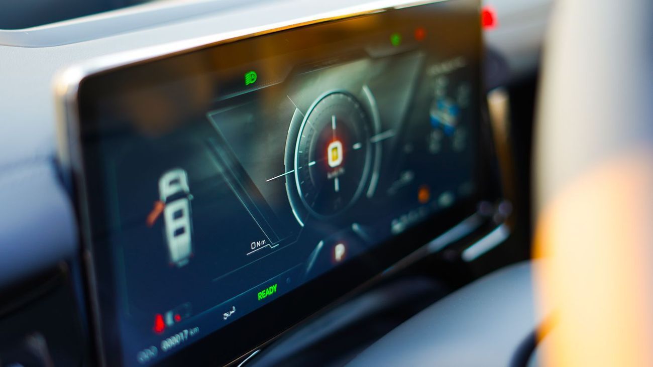 Dongfeng M Hero 917 2025 Dongfeng M-Hero 917 /  1.5L Hybrid ( Plug-In) / 65.8 kWh / Range (750 Km) / 804 Hp / Gcc Specs