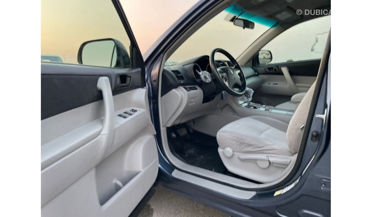 تويوتا هايلاندر 2013 Toyota Highlander 4x4 - 3.5L V6 - 7 Seater -