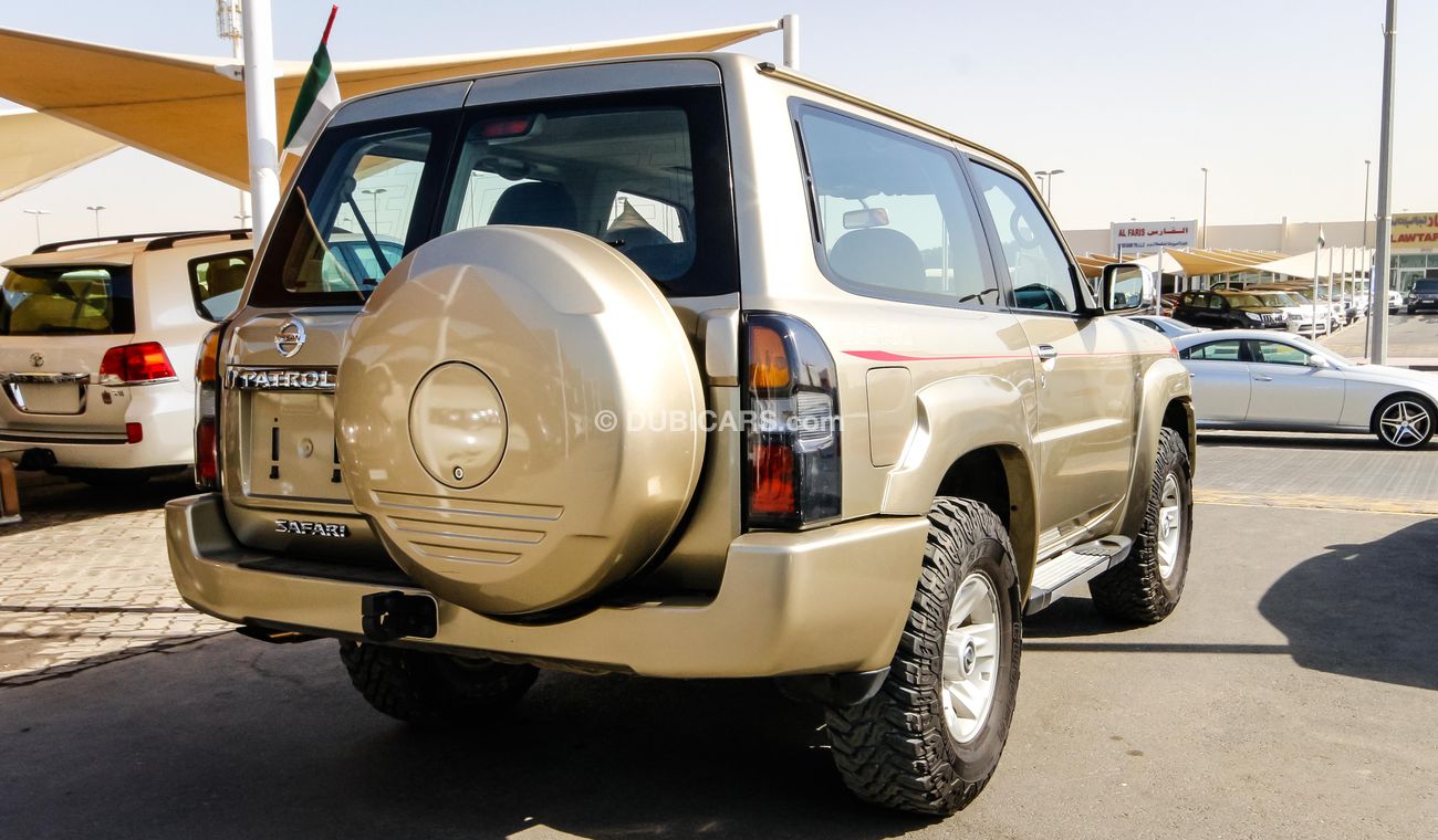 نيسان باترول سفاري