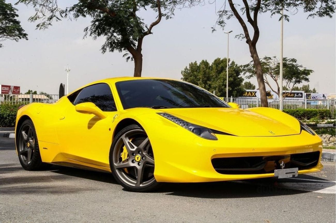 فيراري 458 Std 4.5L GCC SPEC NEAT AND CLEAN