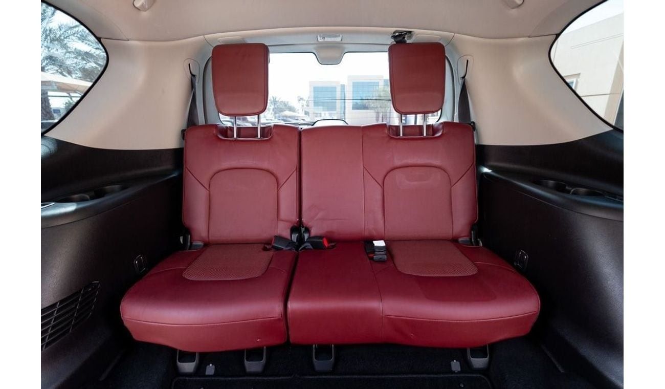 نيسان باترول SE Platinum 4.0L Nissan Patrol SE Platinum City 2024 GCC under Agency Warranty with Flexible Down-Pa