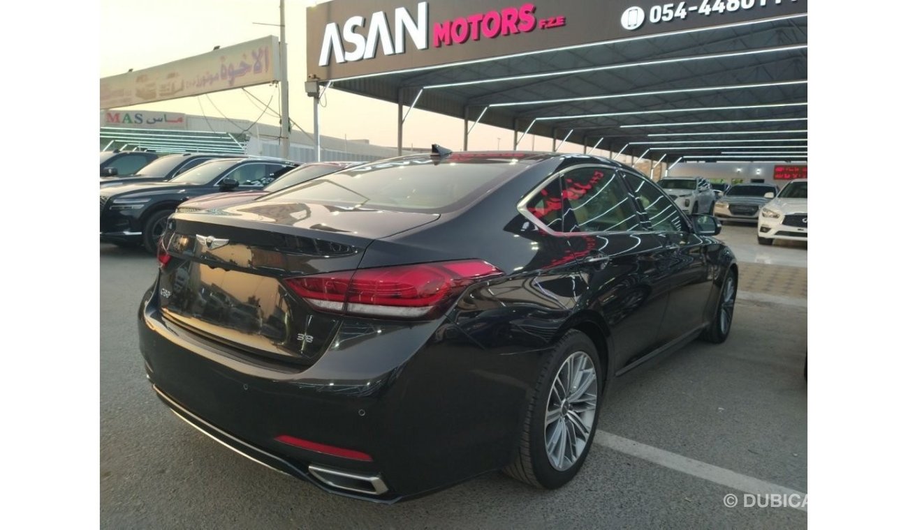 Genesis G80 Royal