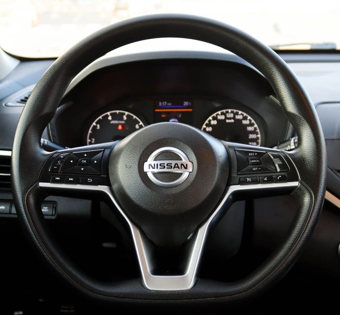 Nissan Altima 2.5 S Nissan Altima 2.5L 2020 GCC, original paint, accident-free, in excellent condition 1175 P.M