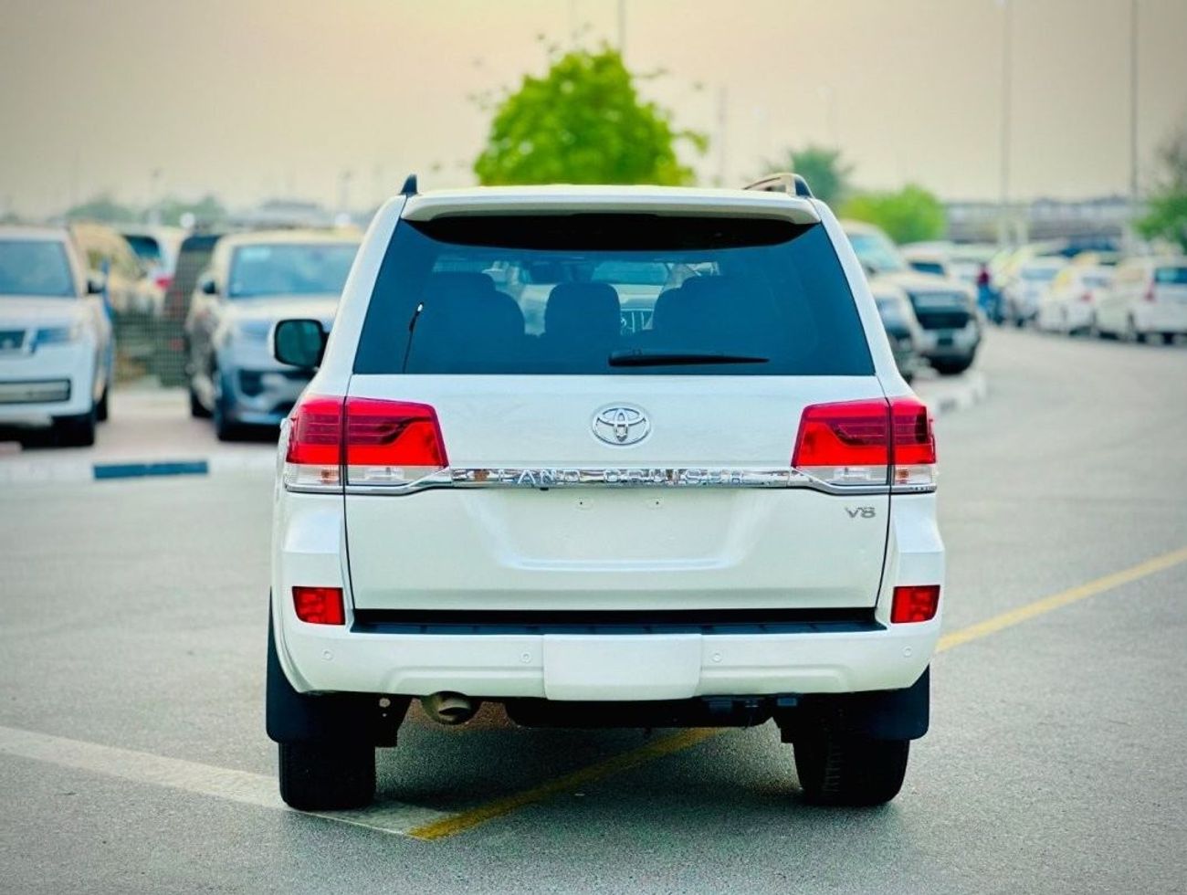 Toyota Land Cruiser 2020 RHD Diesel Engine V8 Full Option Very Clean Title