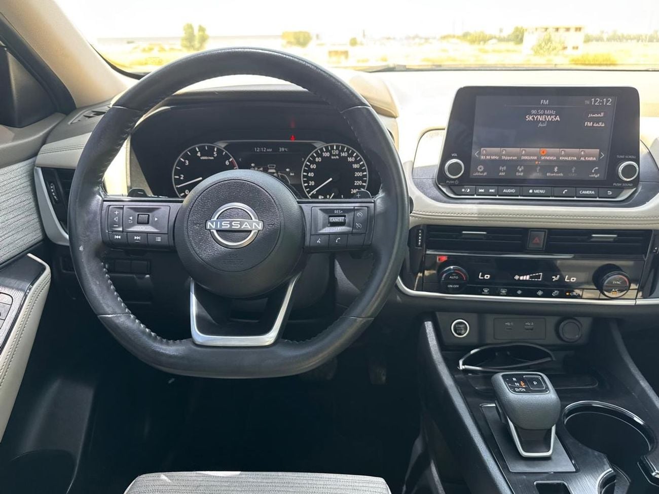Nissan XTrail Nissan X-Trail 2024 GCC,Panoramic