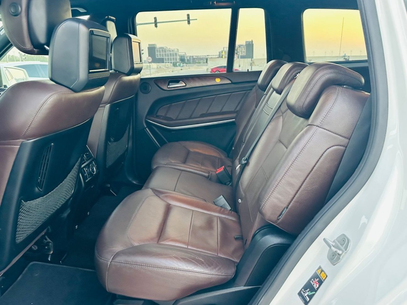 مرسيدس بنز GL 500 موديل 2015 خليجي فل مواصفات بانوراما وكراسي جلد ومثبت سرعه