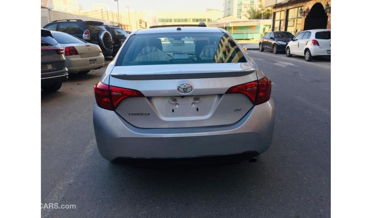 Toyota Corolla 2017 SE Full Option For Urgent SALE