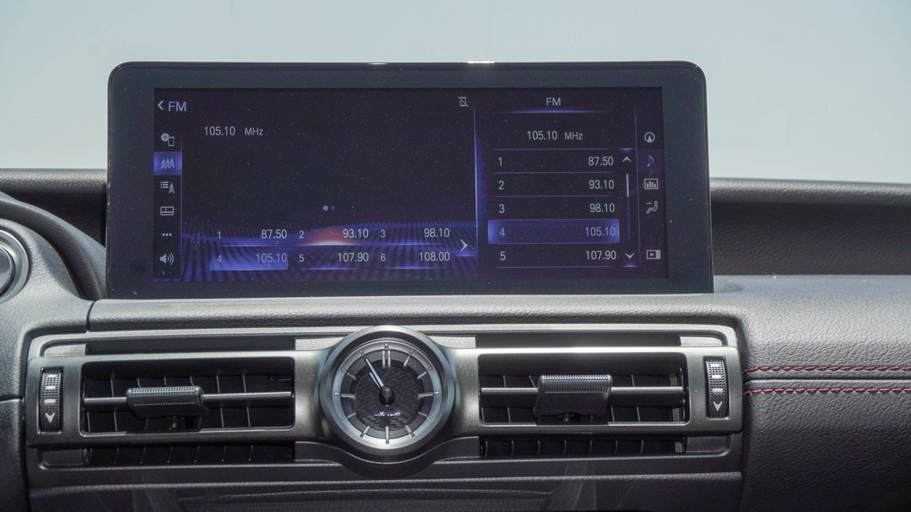 Lexus IS350 3.5 L V6