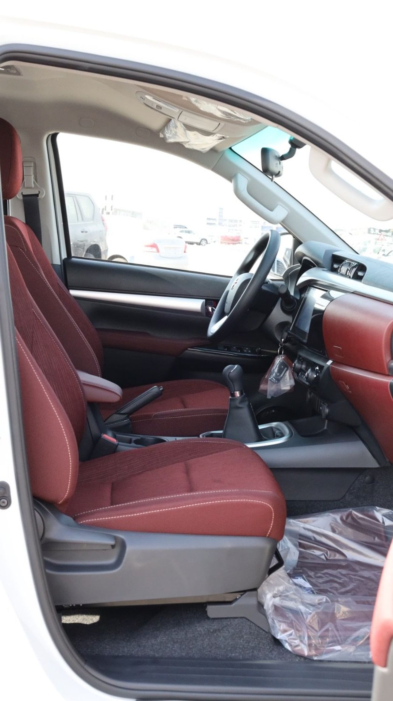 Toyota Hilux Toyota Hilux SR5 2.7L MT