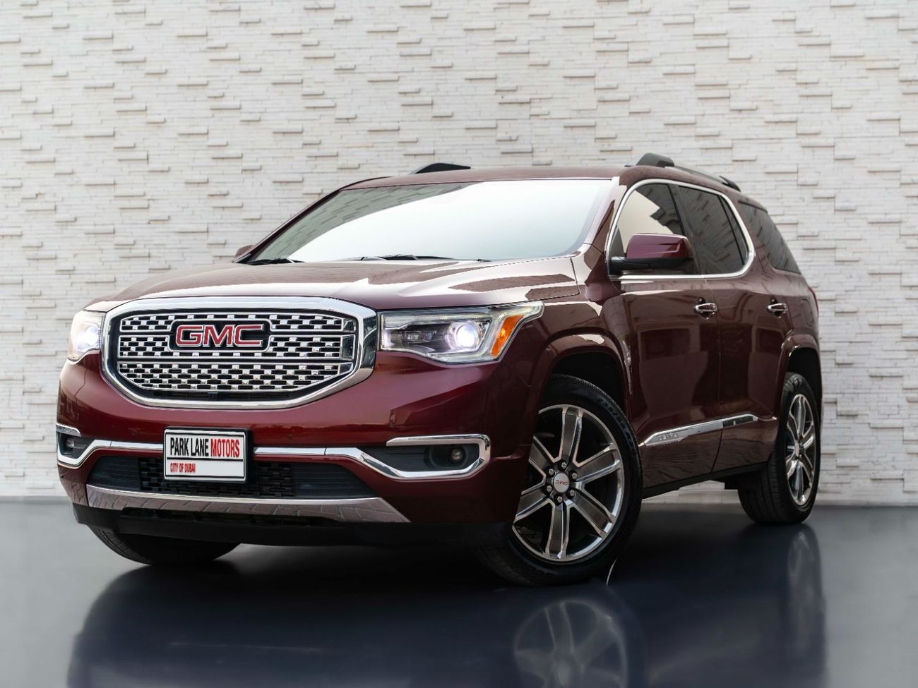 جي أم سي أكاديا Denali 3.6L