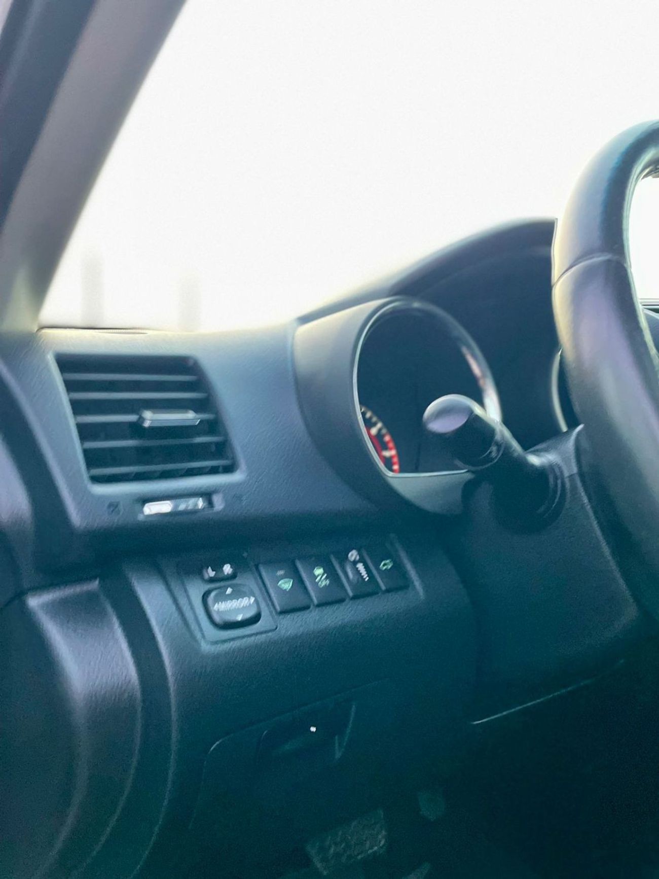 Toyota Highlander 2012 Toyota Highlander Limited Edition Full Option - Sunroof Push Start - 3.5L V6 AWD 4x4 - Full 7 S