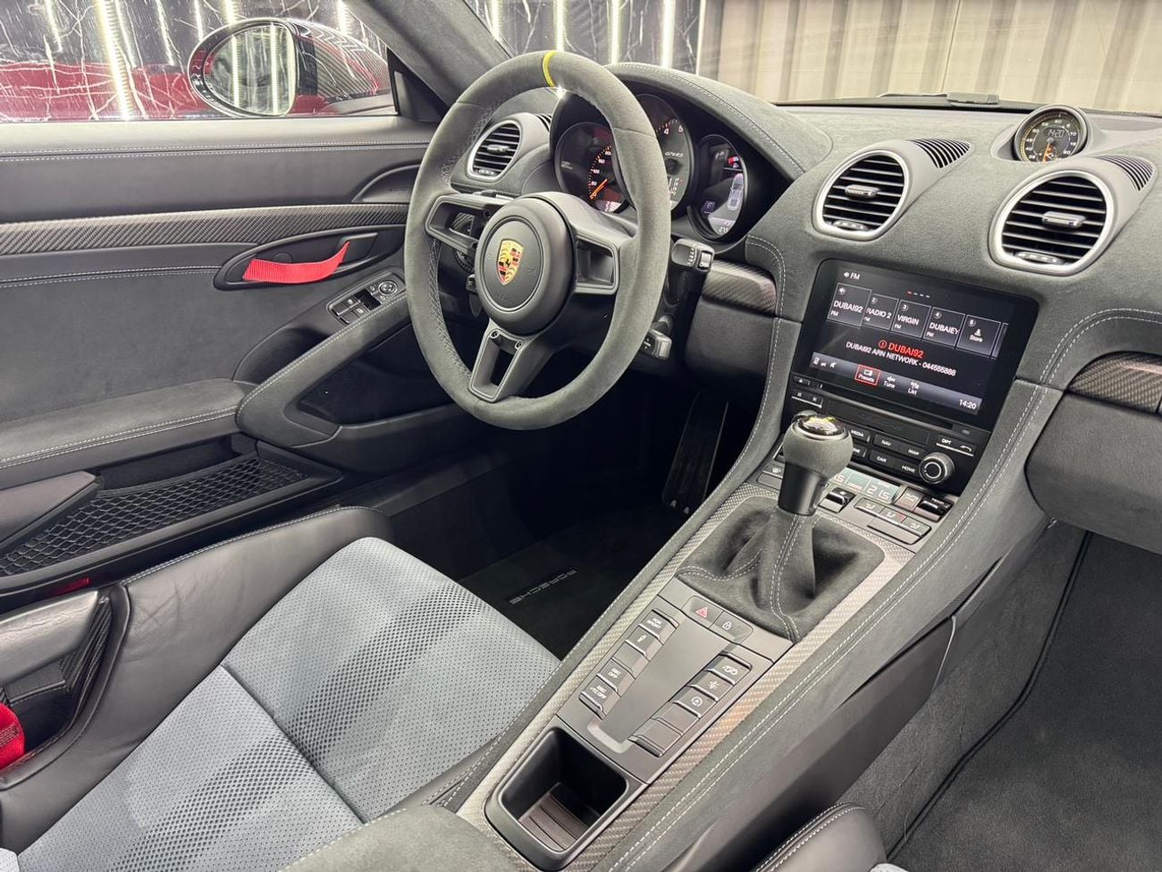 Porsche 718 Cayman GT4 RS 4.0L (493 HP) A/T