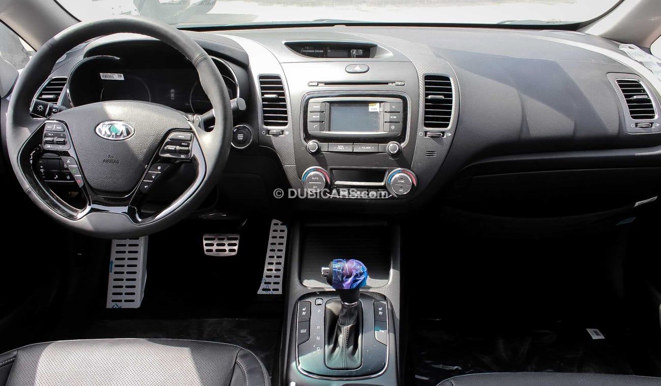 كيا سيراتو 2.0 4 CYLINDER