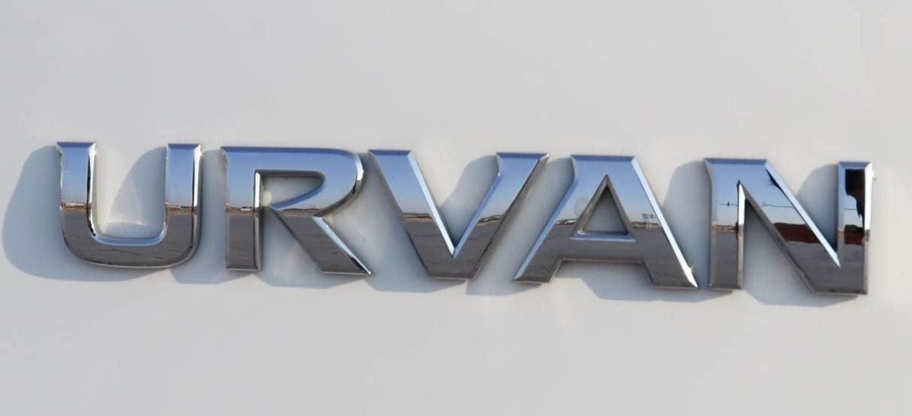 نيسان أورفان Std 2.5L (14 Seater) Nissan Urvan 2.5L 2022 GCC Original Paint accident-free in excellent condition,