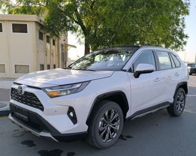 Toyota RAV4 XLE 2.0 FULL OPTION PANORAMA