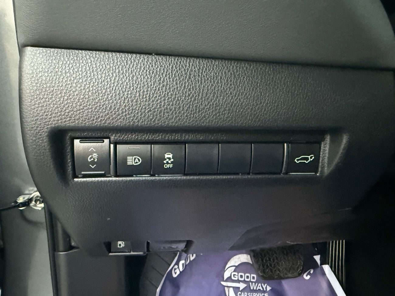 تويوتا فينزا 2023 LIMITED HYBRID MOONROOF AWD FULL OPTION USA SPEC