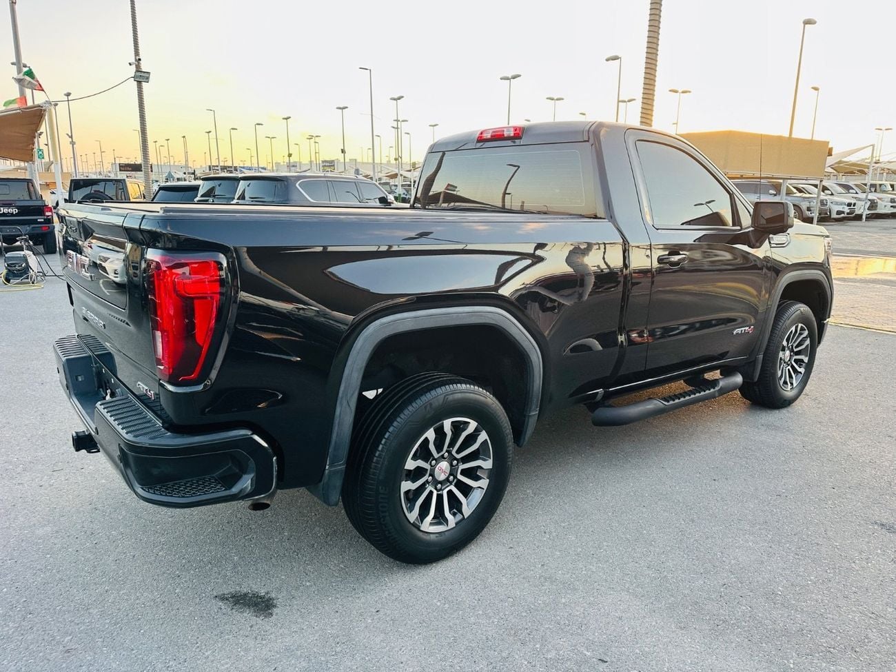 جي أم سي سييرا 1500 REG/CAB AT4