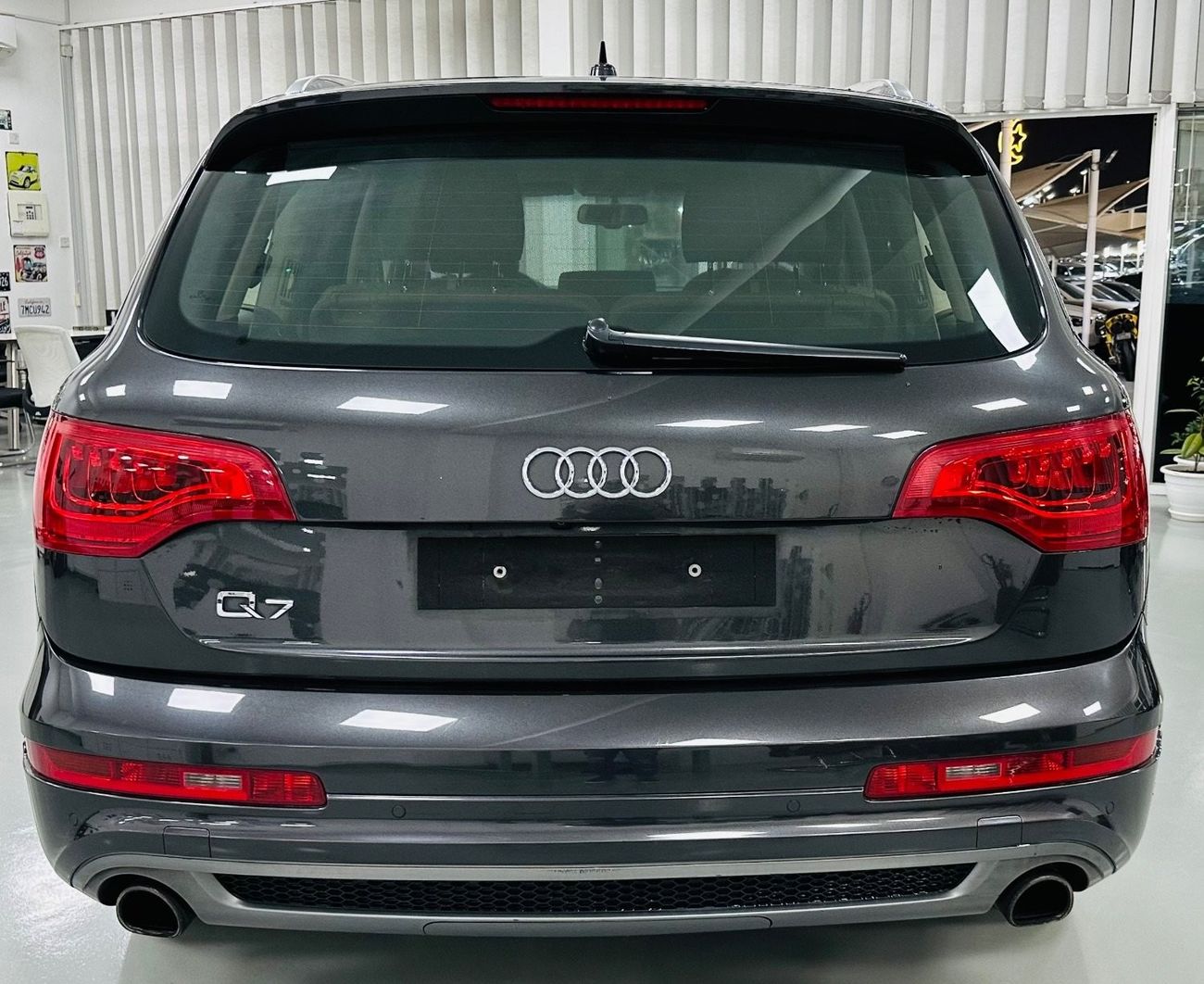 أودي Q7 TFSI quattro S-لاين