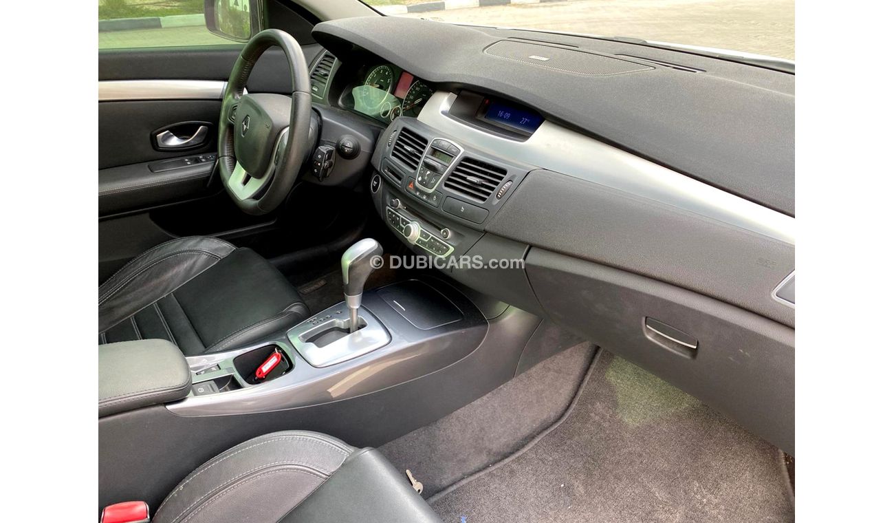 رينو لاجونا very clean , accident free , car