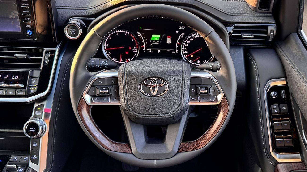 تويوتا لاند كروزر 2025 Land Cruiser VX 3.3L Diesel Black-black