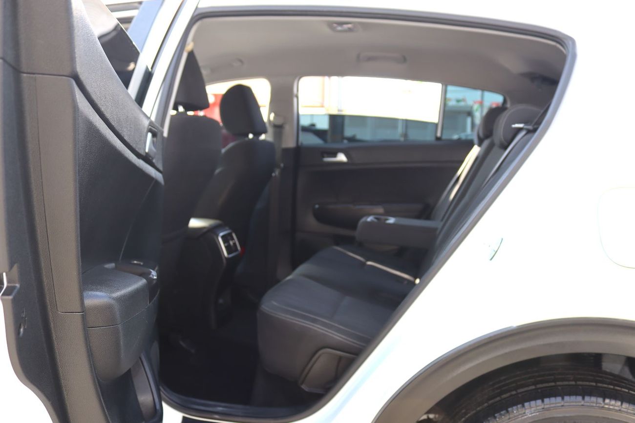 Kia Sportage EX 1.6L Kia Sportage - 2021 - GCC - Accident-Free - 1.6L  - Low Mileage - Excellent Conditi