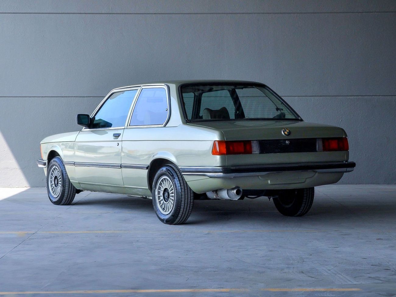 BMW 320i