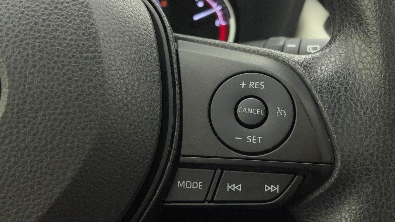 تويوتا راف ٤ ADVENTURE 2.5 | بدون دفعة مقدمة | اختبار القيادة في المنزل