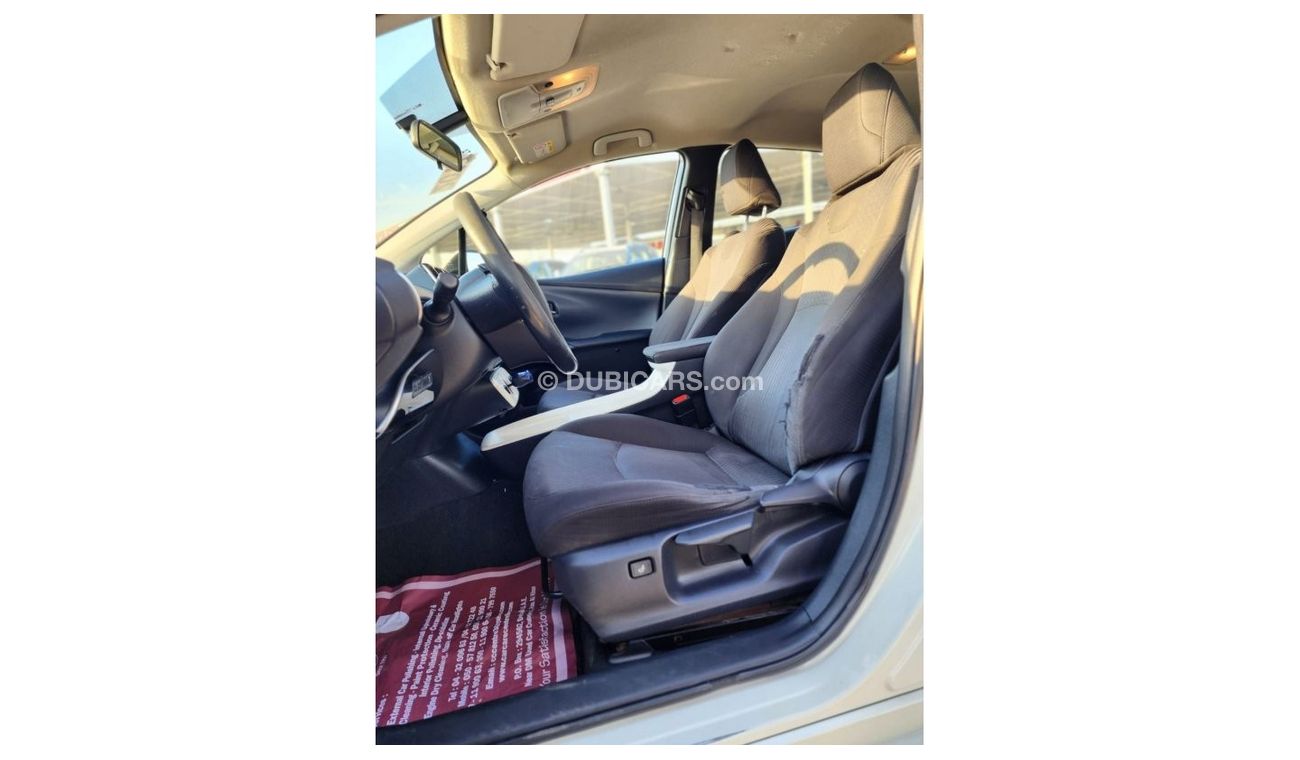 Toyota Prius Iconic TOYOTA PRIUS