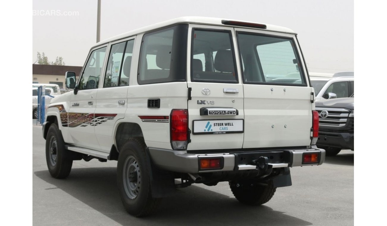 تويوتا لاند كروزر هارد توب 2023 | LC 76 T/DSL - E 4.5L - SUV 5 DOORS WITH GCC SPECS AND EXPORT ONLY