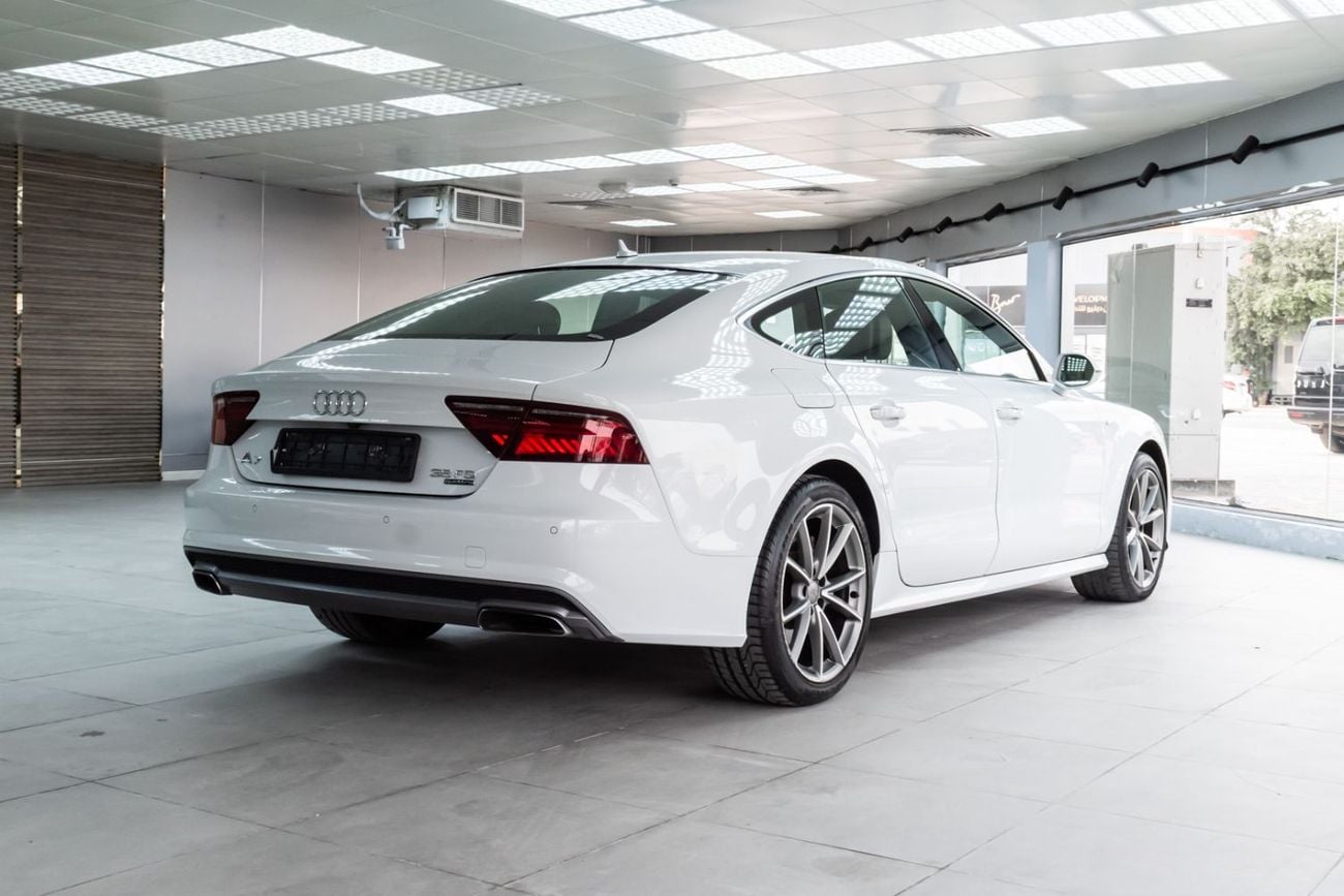 أودي A7 S-Line 3.0L (5 Seater)