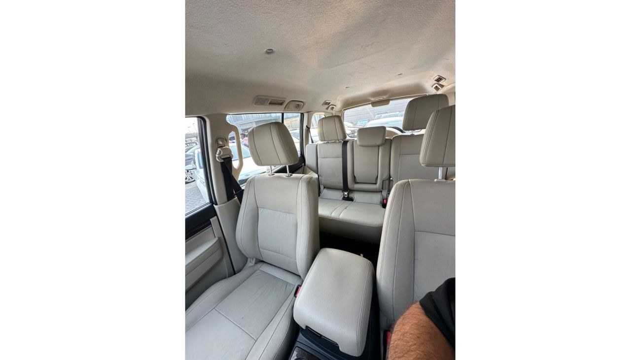 Mitsubishi Pajero GLS Highline خليجي خاليه من الحوادث